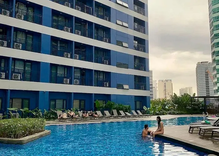 Cozy In Air Manila